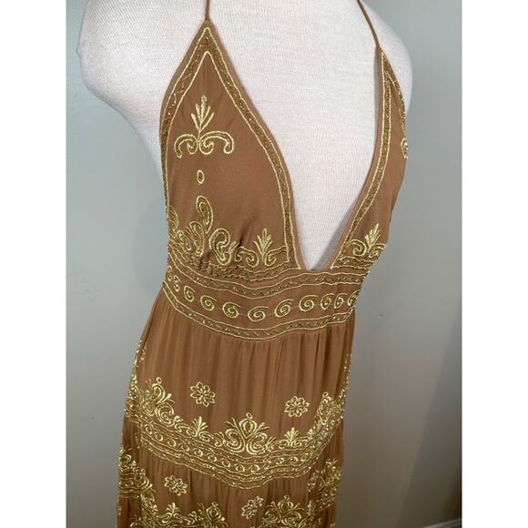 Alice + Olivia Karolina Embroidered Gold and Camel Tiered Maxi Dress Size 10 - Picture 6 of 11